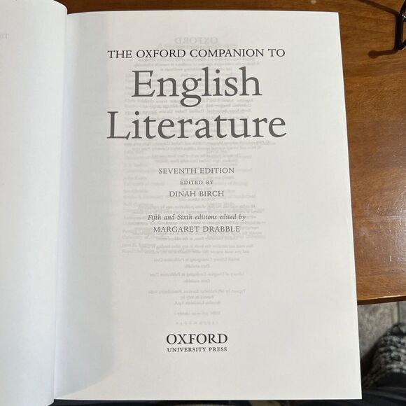 The Oxford Companion to English Literature Hardcover Seventh Edition NEW‎ - Picture 4 of 8